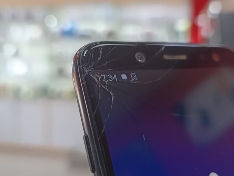 Мобильный телефон Samsung Galaxy A06
