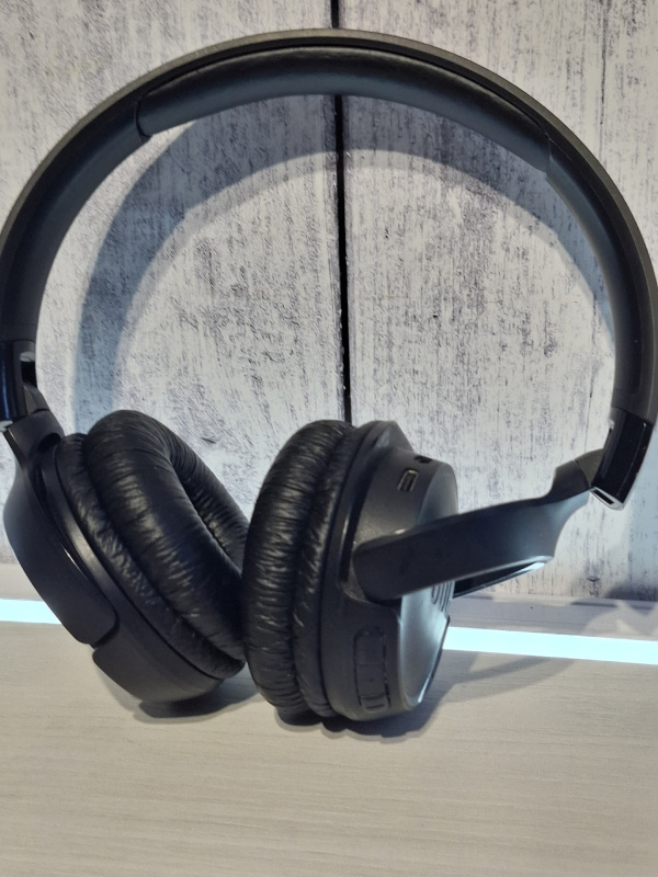 Наушники JBL TUNE 520BT