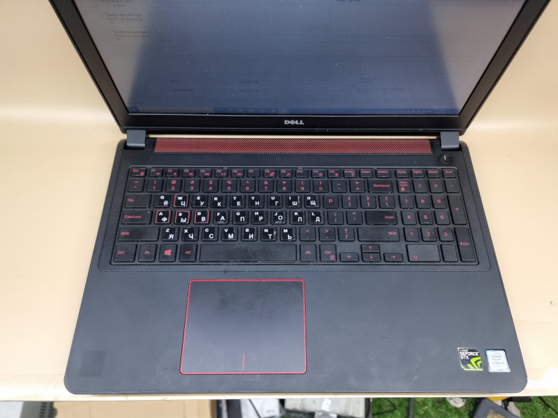 Ноутбук Dell inspiron 5577