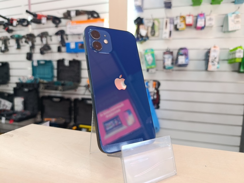 Мобильный телефон Apple iPhone 12