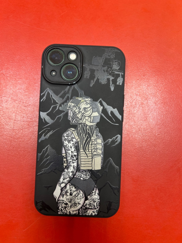 Мобильный телефон Apple iPhone 13