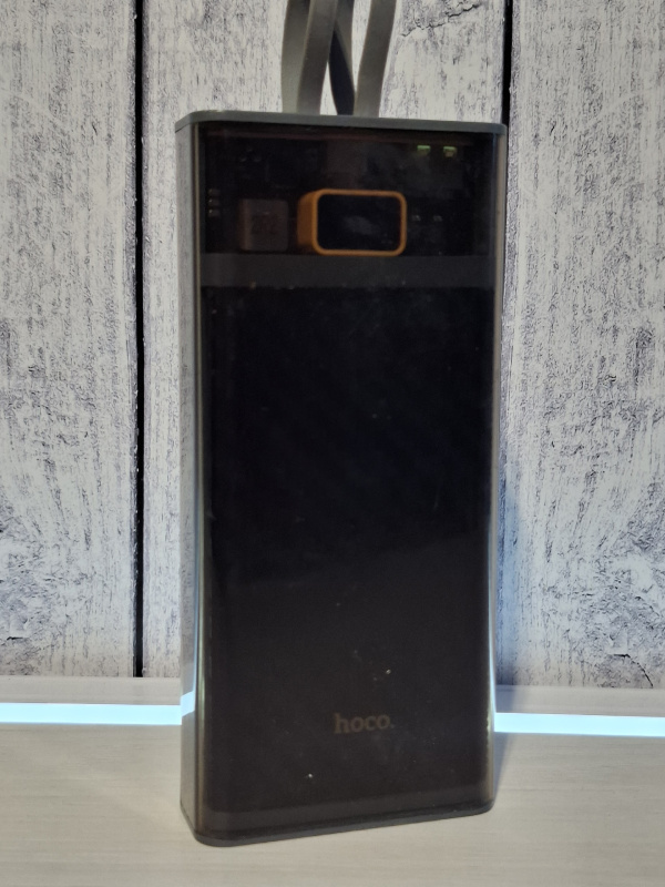 Внешний аккумулятор Hoco J104A