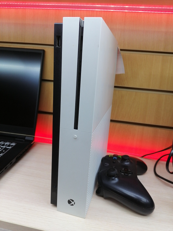 Игровая приставка Microsoft XBOX ONE S 512GB